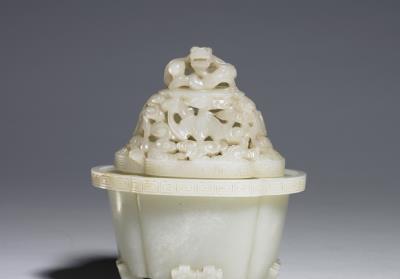 图片[2]-Jade begonia-shaped incense burner, Qing dynasty (1644-1911)-China Archive